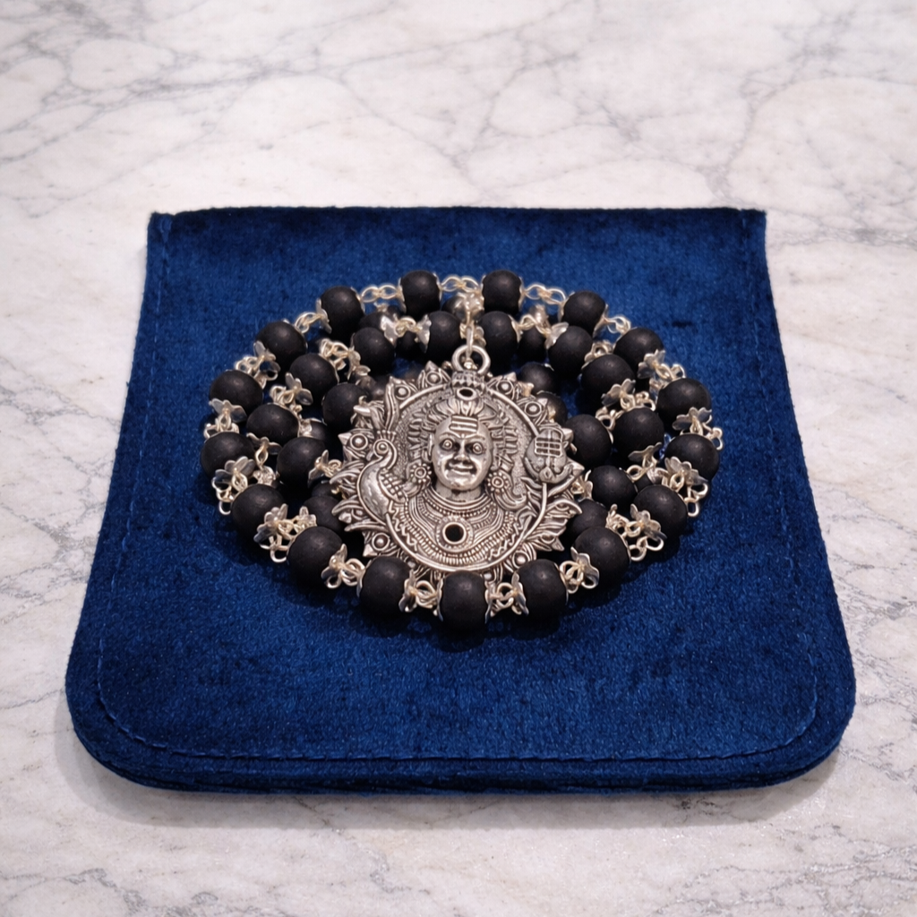 Natural Karungali Vetri Mala with Murugan Pendant – Silver-Plated Protection & Energy Necklace