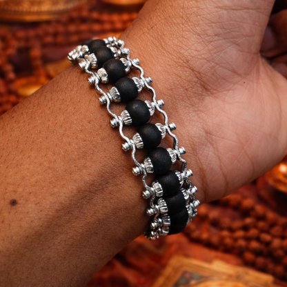 Silver-Plated Karungali Bracelet – Natural Ebony Wood Modern Spiritual Protection Jewelry
