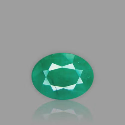 Natural Sakota Panna (Emerald) Gemstone Medium Green 4.25 to 6.25 Carats Certified Original Emerald Stone for Mercury Strength, Intelligence & Business Success