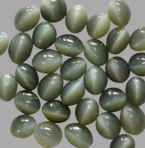 Natural Lehsunia (Cat’s Eye) Gemstone 4.25 to 6.25 Carats Grey Shade Certified Original Ketu Stone for Protection & Spiritual Growth